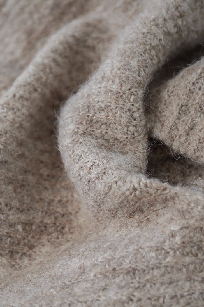 Bowtiful sweater h5Picture10